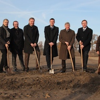 Ceremonia de inicio de obras para la nueva sede principal en Emsdetten