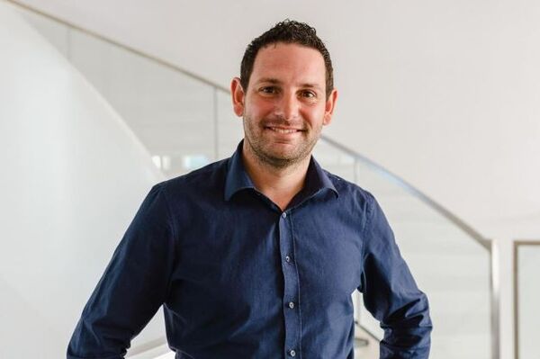 Markus Engelke Financial Accounting & Human Ressources SLF