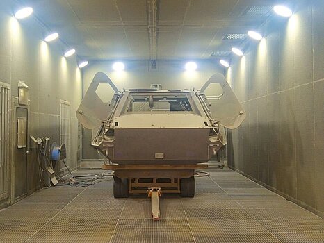 Wir bauen seit vielen Jahren Oberflächentechnik für den Bereich Wehrtechnik