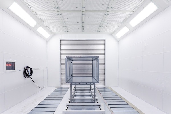 Paint spraying booths with working hour counters and floor extraction system