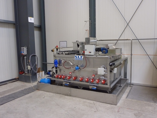 Process water treatment unit in stainless steel design